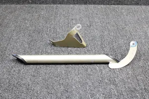 Diamond DA42-NG Wing Wiring Conduit Tube and Bracket RH (Minor Corrosion)